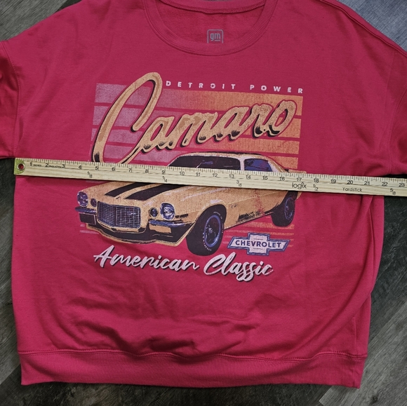 GM Official Licensed Product, Women's, Size Large Lightweight Sweatshirt. - Picture 4 of 8